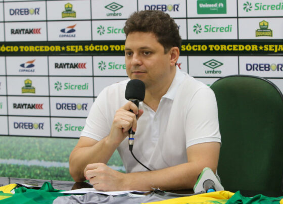 Dresch confirma negociação avançada de Raniele com o Corinthians