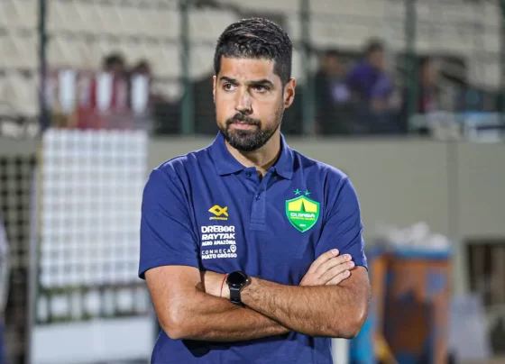 António Oliveira é consultado pelo São Paulo para substituir Dorival Júnior