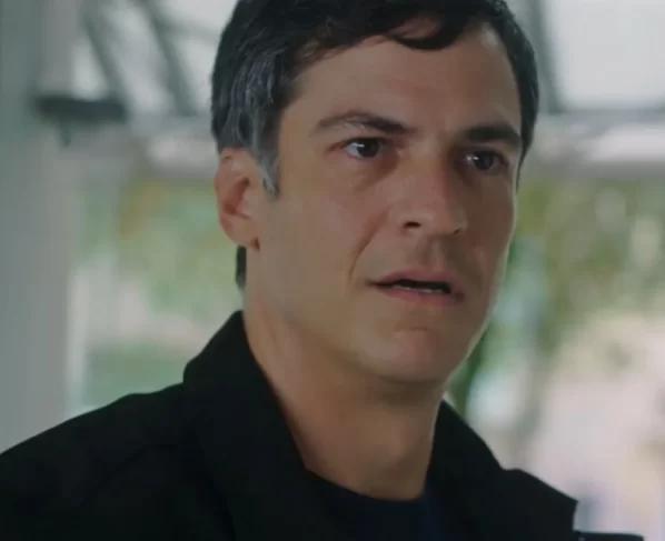 Jonas (Mateus Solano) em Elas por Elas