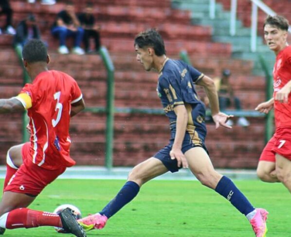 Nova Mutum bate o União Mogi e assume a liderança na Copa São Paulo