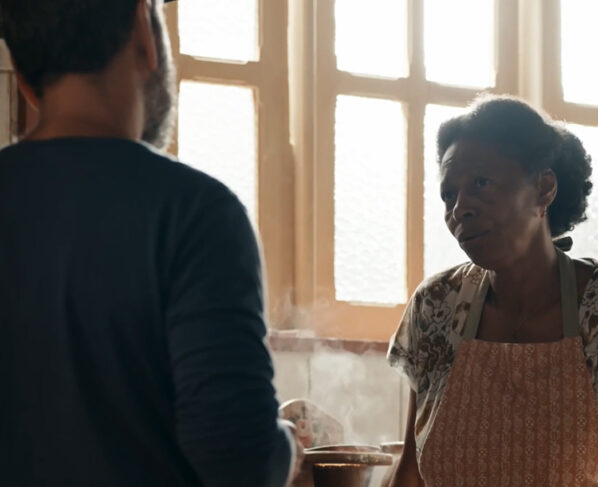 Inácia (Edvana Carvalho) e José Inocêncio (Marcos Palmeira) em Renascer