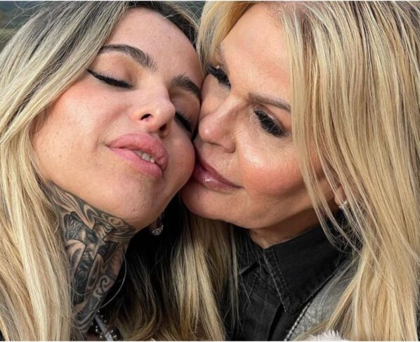 Monique Evans e Cacá