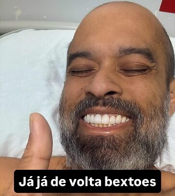 Após dias internado, "Xômano" publicou uma foto hoje (18) em seu perfil no Instagram.