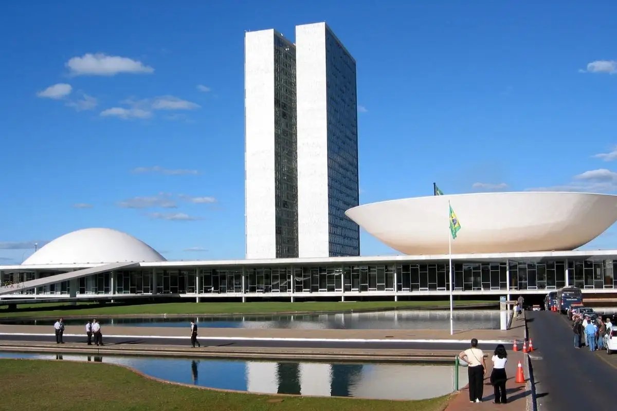 Câmara aprova acordo Mercosul-UE e Governo prepara salvaguardas